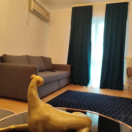 Historic Center 2 Apartman Bukarest