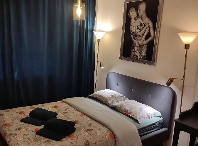 Historic Center 2 Apartman *