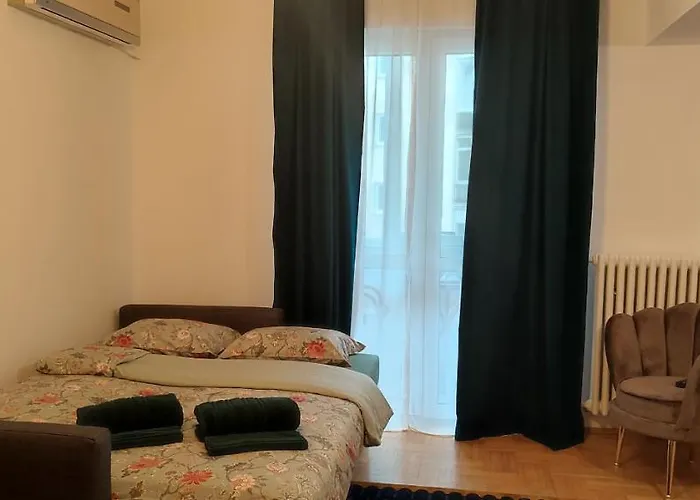 Historic Center 2 Apartman Bukarest