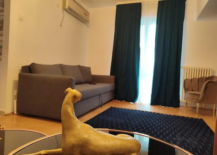 Historic Center 2 Apartman Bukarest