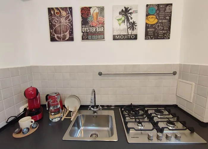 Apartament Historic Center 2 *