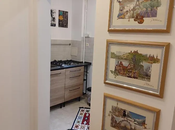 Historic Center 2 * בוקרשט
